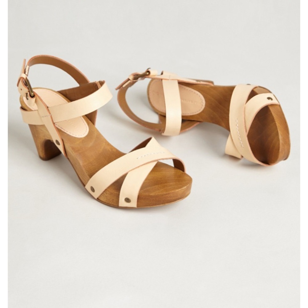 Anthropologie Clogs